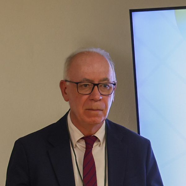 Antonio Javier Navarro Corchón